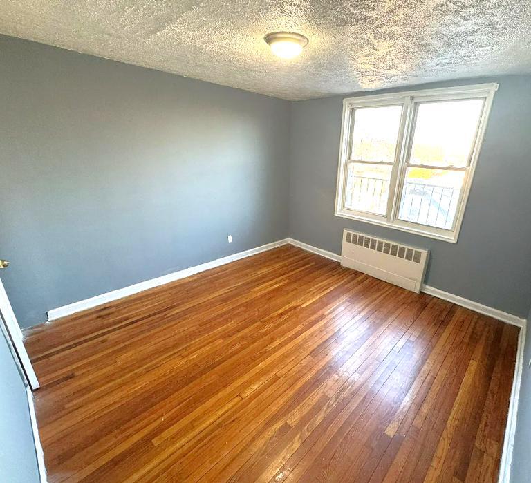 Foto del edificio - 103 Chancellor Ave