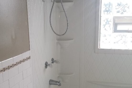 Bathroom - 1275 Martha St