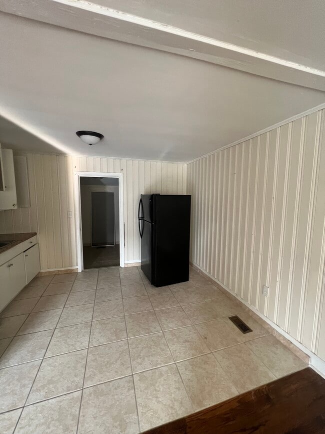 Building Photo - 720 Greensboro Ave