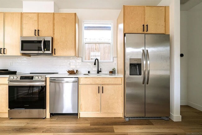 Building Photo - 2947 B St