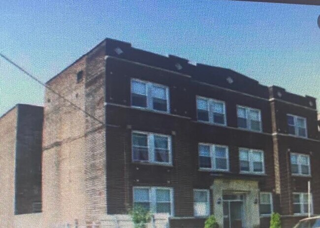 Foto del edificio - 48 Millington Ave