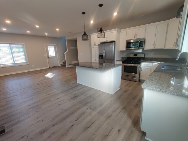 Foto del edificio - 2768 Clover Ridge Dr