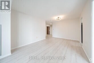 Building Photo - 1-501 Pemberton Ave