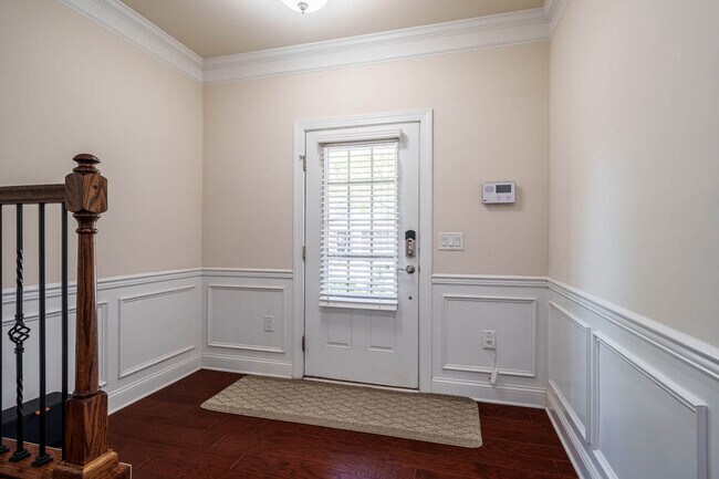 Foto del edificio - 226 Daymire Glen Ln