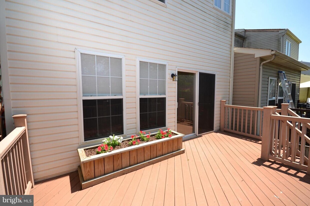 6112 Newport Terrace, Frederick, MD 21701 Townhome Rentals in