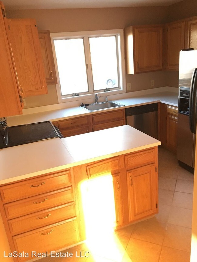 Building Photo - 2 br, 1 bath House - 116 Sunrise Circle