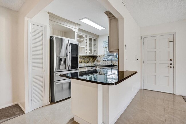 Foto del edificio - 1050 NW 13th St