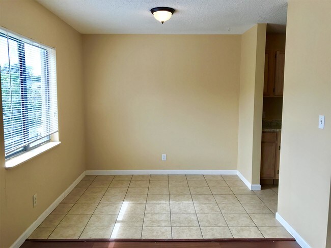 Building Photo - 1754 N Minneapolis St