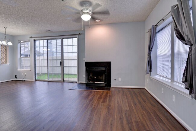 Foto del edificio - Updated Kiln Creek Home
