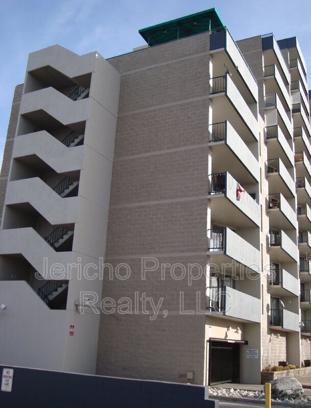 Photo - 601 W. 11th Ave.