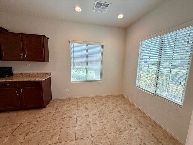Foto del edificio - Single Family Home
