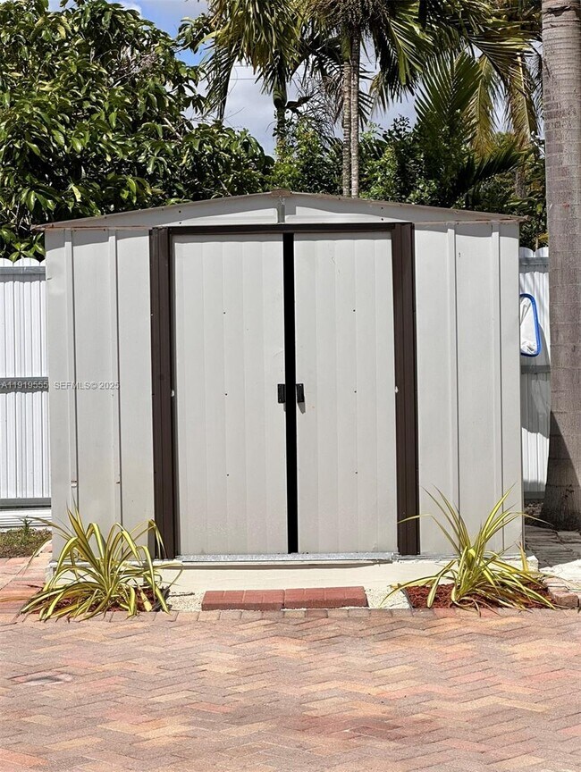 Foto del edificio - 15432 SW 105th Ave