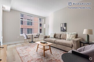 Building Photo - 4924 St Elmo Ave