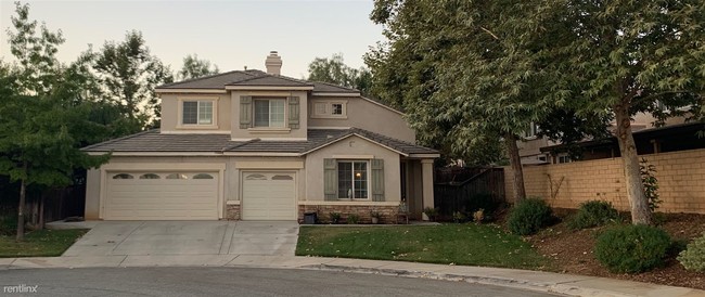 Building Photo - 4 br, 3 bath House - 1595 Mountain View Tr
