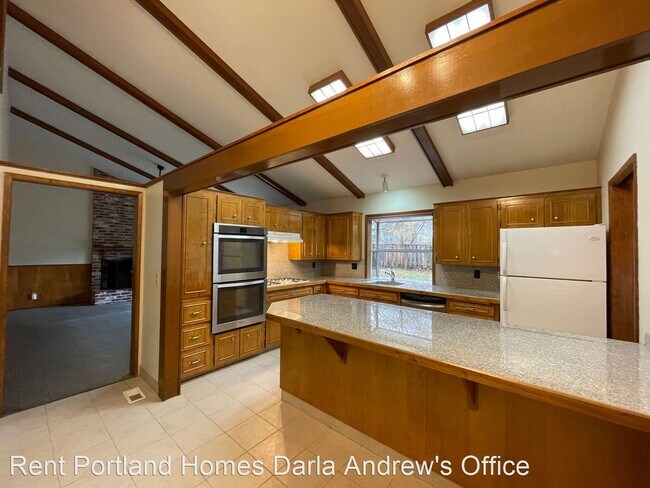 Building Photo - 3 br, 3 bath House - 4290 NW Columbia Ave.