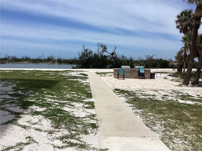 Building Photo - 6900 Estero Blvd