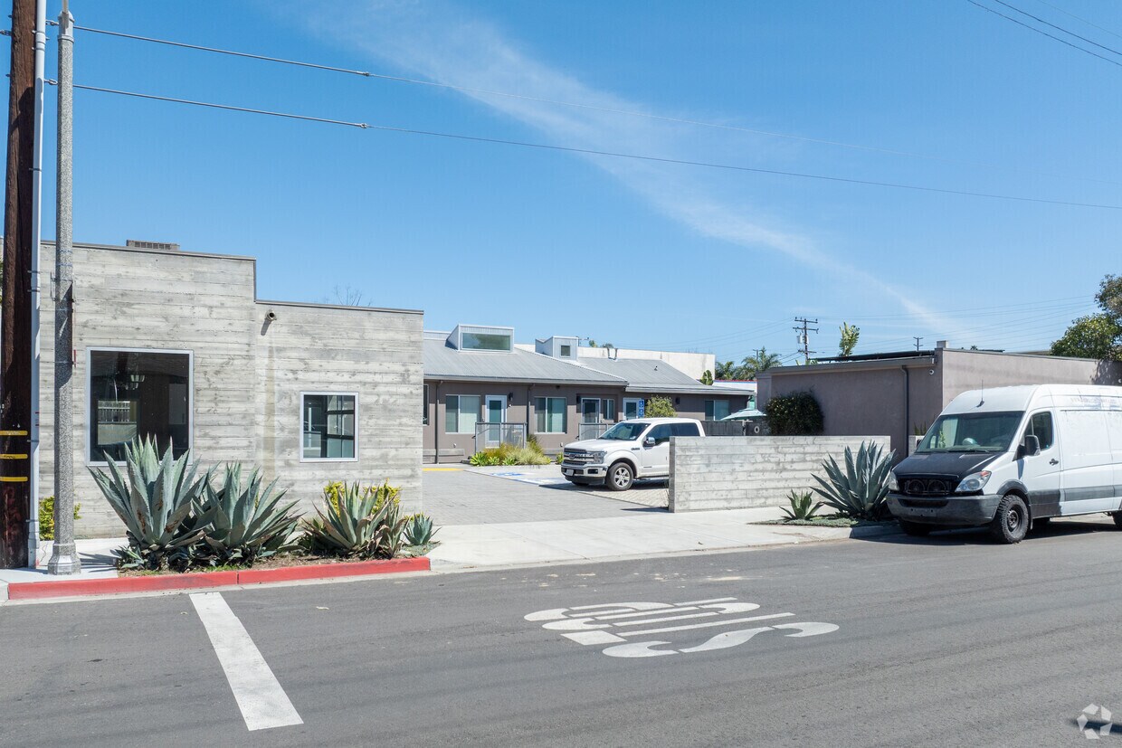 Foto del edificio - Haley Street Apartments