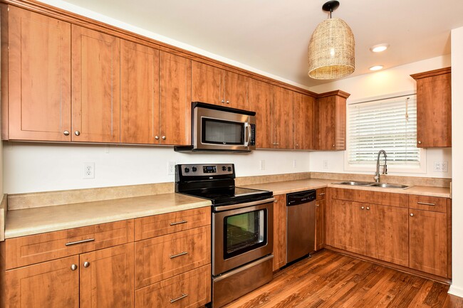 Kitchen - 1 Dover Dr