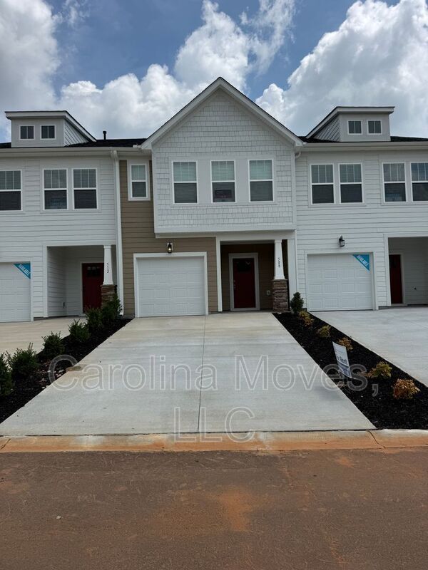 Building Photo - 508 Round Rock Wy