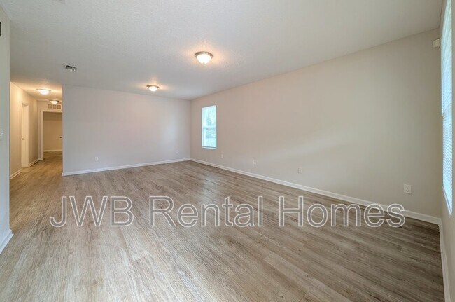 Foto del edificio - 3549 Owen Ave