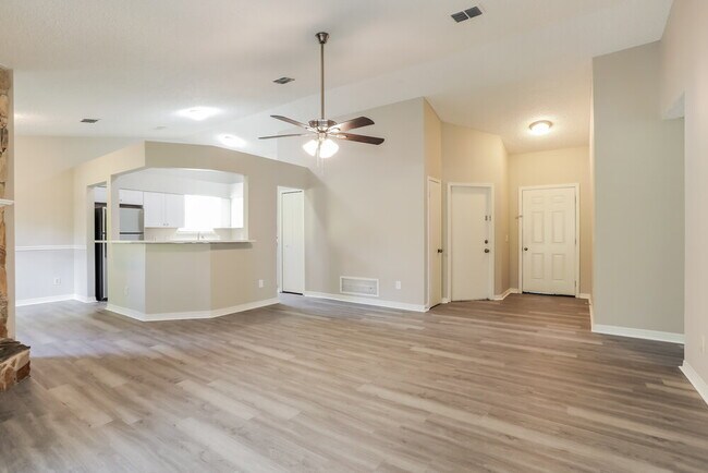 Foto del edificio - 7268 Mimosa Grove Trail