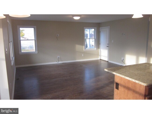 Building Photo - 128 NJ-156