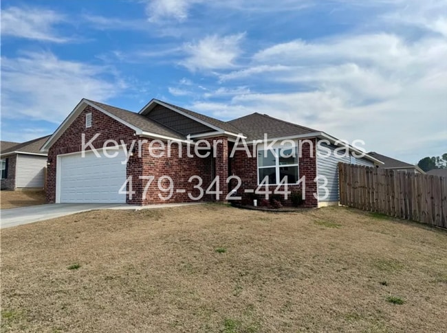 Building Photo - Stylish 3 Bed / 2 Bath with Open Layout & Backyard Retreat