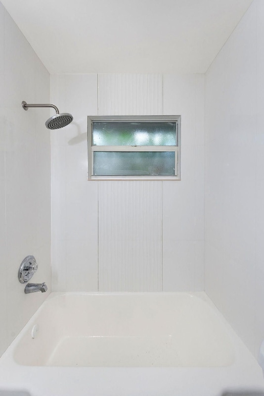 Building Photo - 1883 Smith Dr