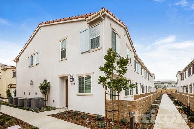 Building Photo - 10586 Gato Ct