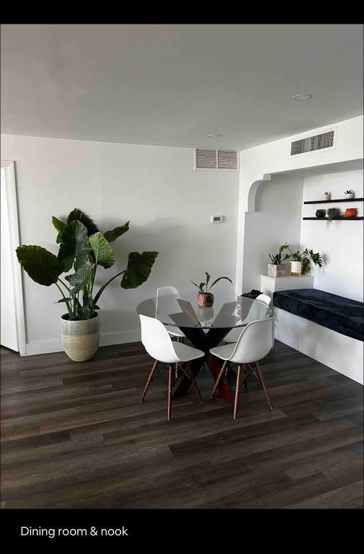Foto del edificio - 700 NW 214th St
