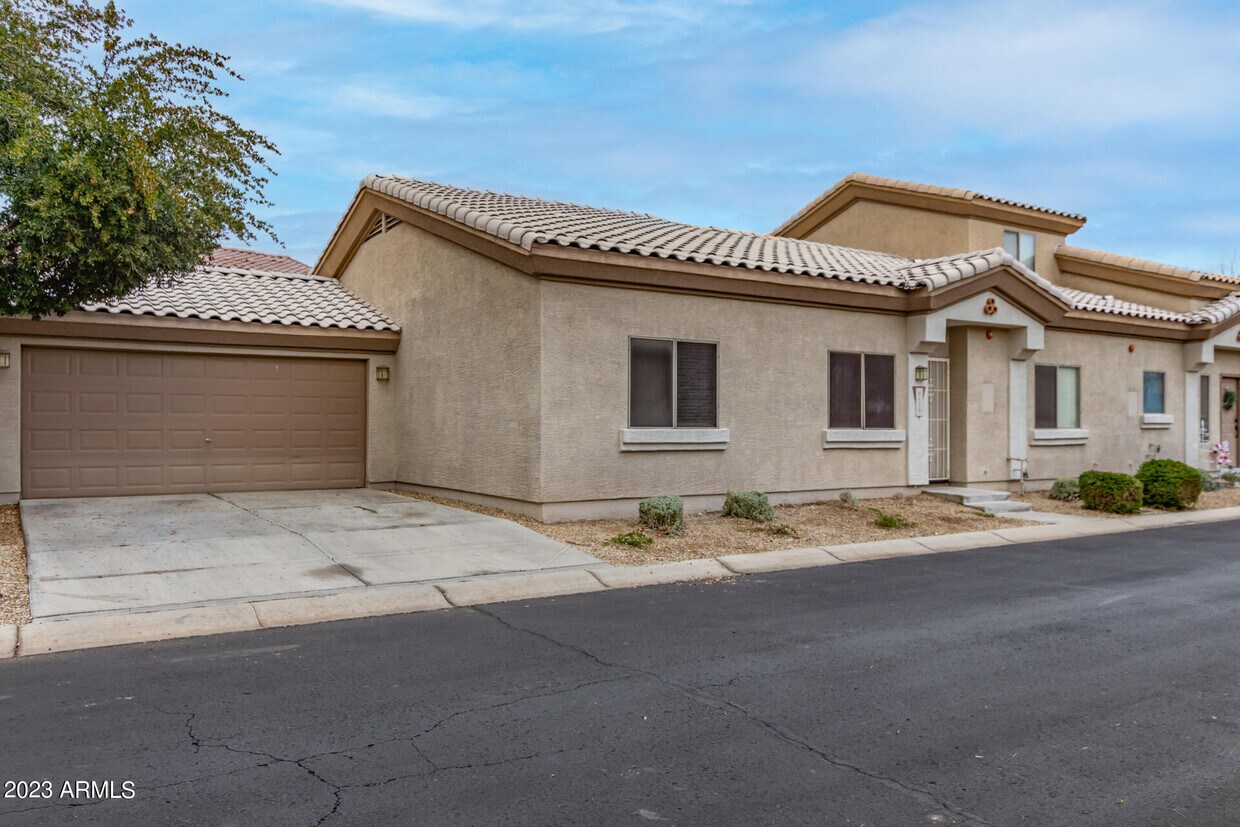 8118 W Mary Jane Ln, Peoria, AZ 85382 House Rental in Peoria, AZ