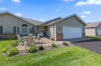 Building Photo - 1320 Scout Dr