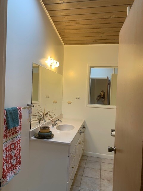baño - 410 Boas Dr