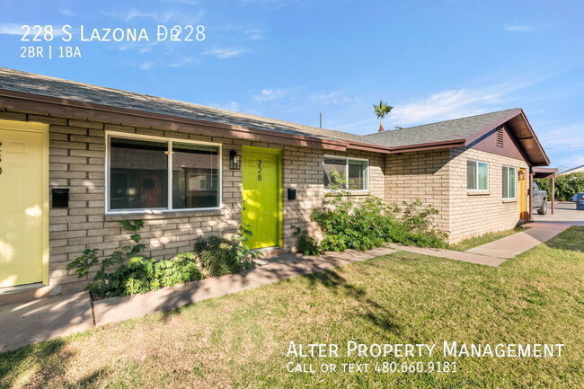 Building Photo - 228 S Lazona-228
