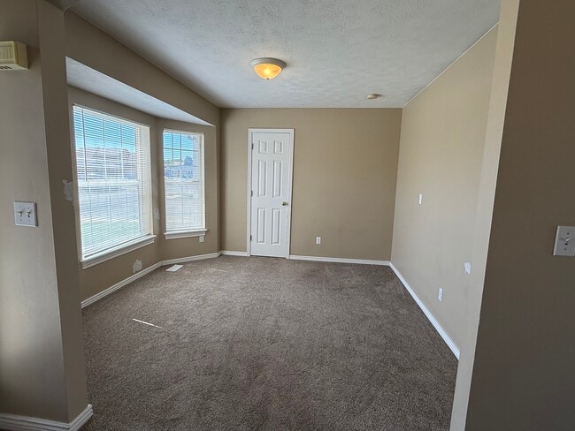 Building Photo - 4091 S 1100 W