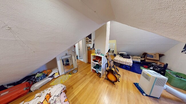 Foto del edificio - 1 Woodstock Ave