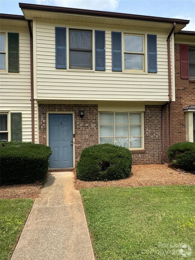 Building Photo - 1109 Keswick Pl