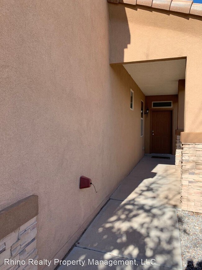 Foto del edificio - 3 br, 2 bath House - 8323 Bouvardia Ave NW