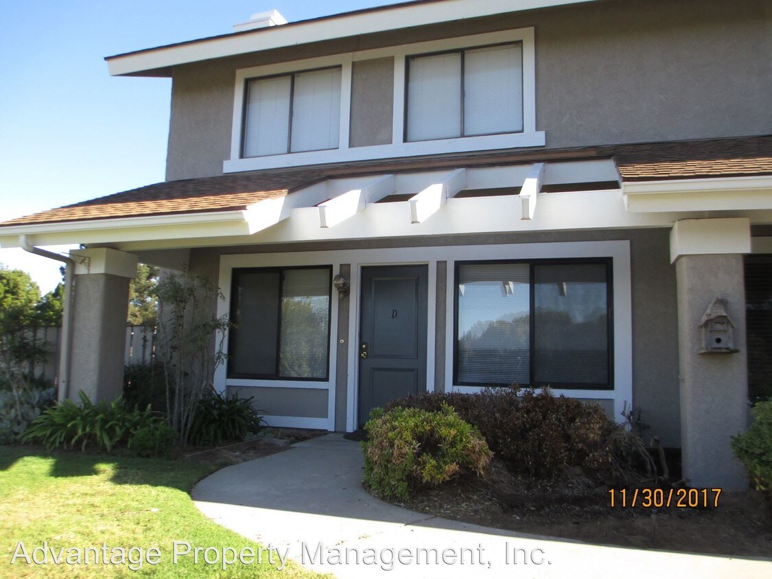 Primary Photo - 1141 E Foster Rd