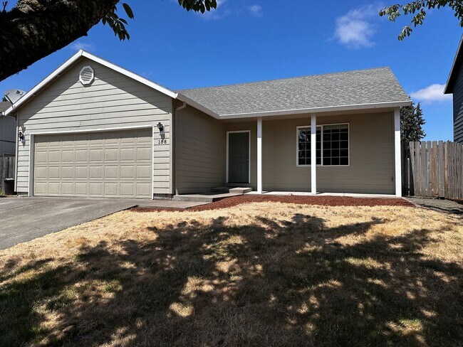 Foto del edificio - COMING SOON 3 Bedroom 2 Bath Single Family...