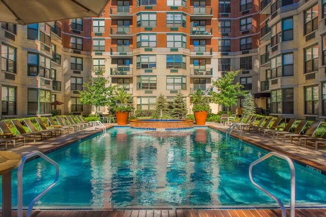 Building Photo - Riverbend at Port Imperial