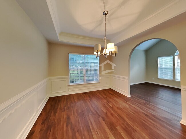 Foto del edificio - 20320 Southshore Dr