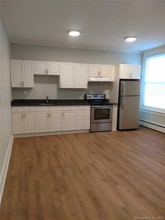 Foto principal - 406 Main St