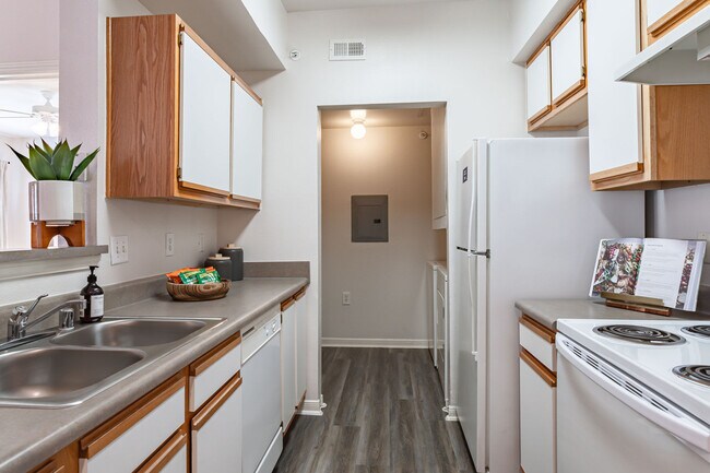 Foto del edificio - IMT Woodland Meadows