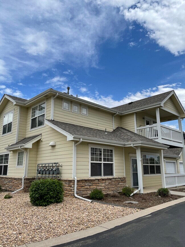 Top unit - 3606 Ponderosa Ct