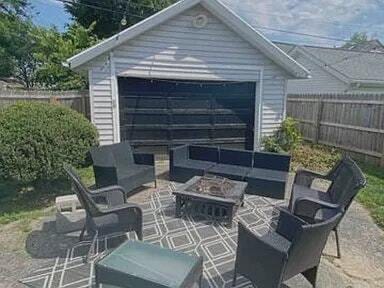 Building Photo - 563 Broad Blvd