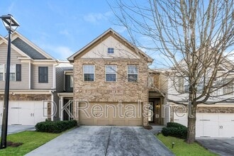 Building Photo - 6685 Story Cir