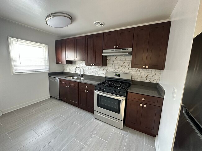Foto del edificio - 1149 Deerfield Rd