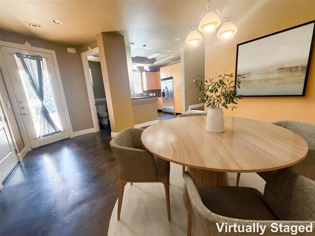 Foto del edificio - 18800 Venture Dr