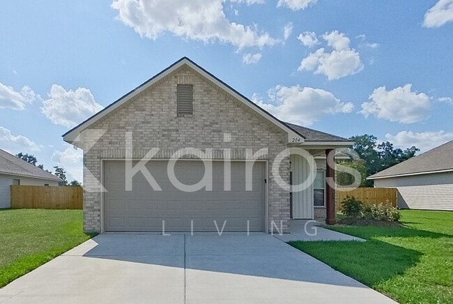 Building Photo - 204 Carencro St